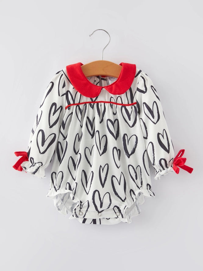 Heart Outline Bow Bubble