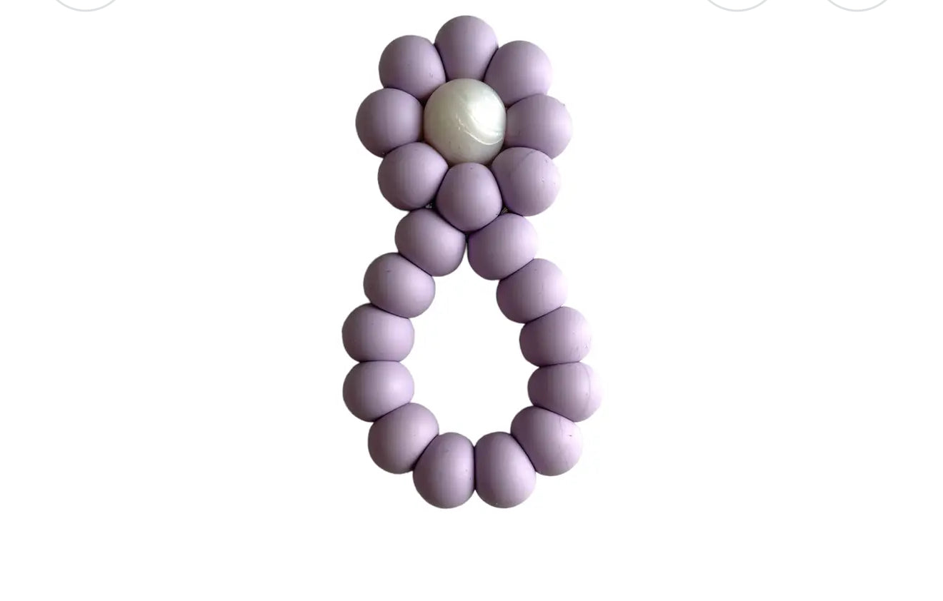 Three Hearts Quinn Teether