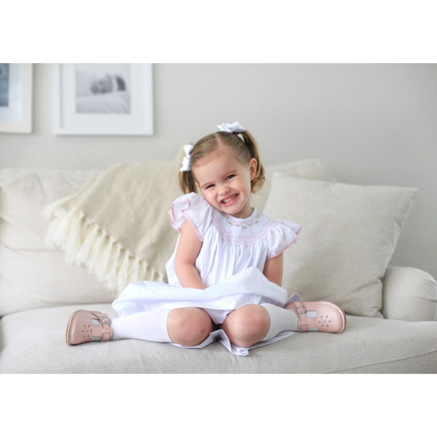Joy Classic Leather Light Pink T Strap