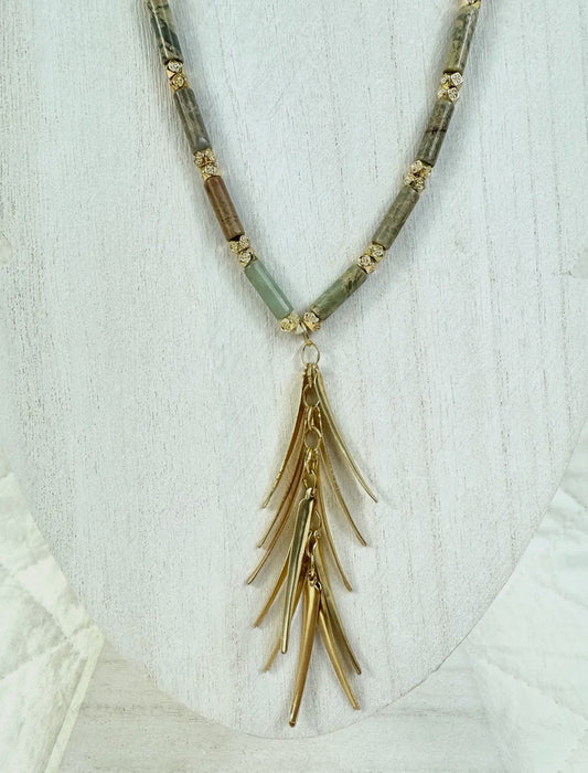 Gold/stone necklace