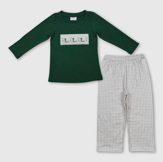 Long sleeve embroidered duck shirt with khaki/white check pants set